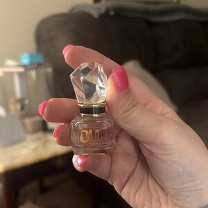 Juicy Couture Oui Crystal Cap Mini Perfume